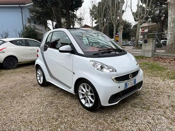 SMART fortwo 1000 52 kW MHD coupé passion