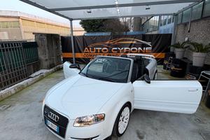 AUDI A4 S-LINE CABRIO 2.0 TDI 6MARCE MANUALE