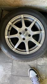 SMART Cerchi 15” Gommati