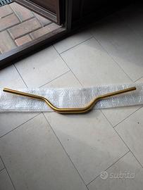 Manubrio piega alta in ergal 22/28 mm SRT + Riser