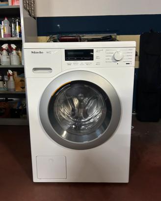 Lavatrice Miele W1 Da sistemare