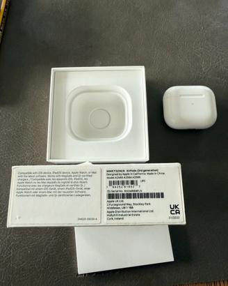 Airpods 3 gen con custodia e auricolare dx