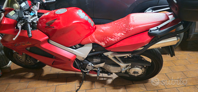 Honda VFR V-TEC 800
