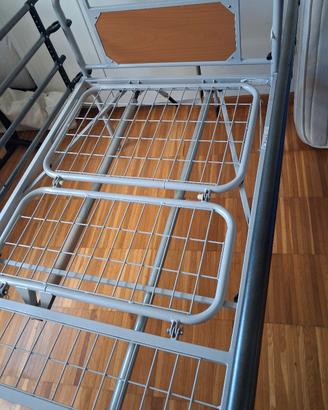 letto ospedaliero