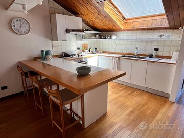 Cucina quasi completa