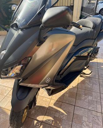 T.MAX 530 serie limitata