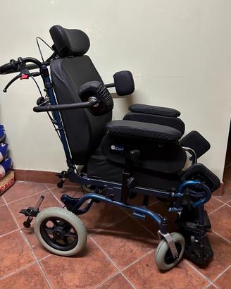 Sedia a rotelle polifunzionale Moretti cp900-45