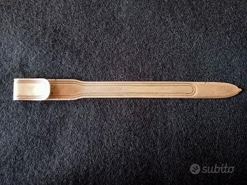 Tagliacarte da scrivania in argento 800.