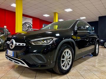 MERCEDES-BENZ GLA 200 d Automatic Sport UNIPRO -