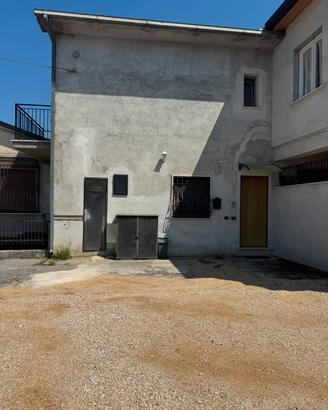 Casa su due piani
