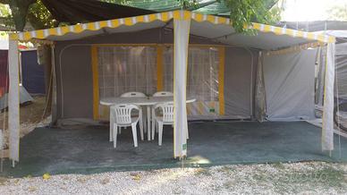 Tendalino e cucinotto per roulotte