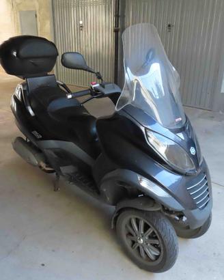 Piaggio MP3
