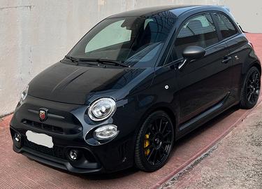 Abarth 695 1.4 T-Jet 180CV
