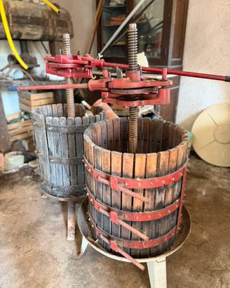 Torchi Verticali per Vino