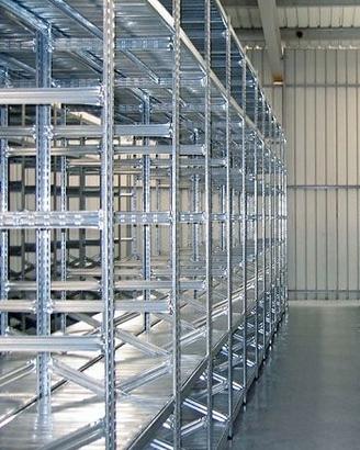 Scaffalatura L 480cm h 250cm - p 60 con 5 ripiani