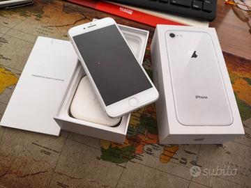 Iphone 8 256 Gb silver con scatola originale