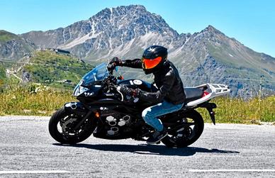 Yamaha XJ6 Diversion 2011 + tris valigie