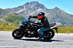 Yamaha XJ6 Diversion 2011 + tris valigie