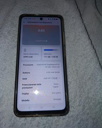 Oppo A40 usato 