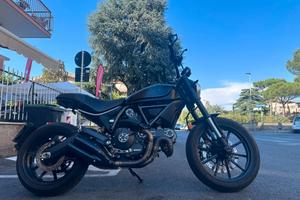 Ducati Scrambler 800 ICON - FINANZIABILE