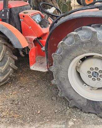Trattore frutteto carraro