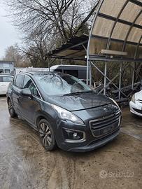 PEUGEOT 3008 del 2014 PER RICAMBI
