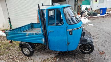 Ape Car Piaggio P501