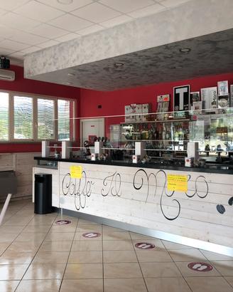 Attività commerciale bar/ tabacchi