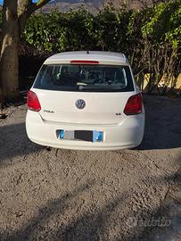 Volkswagen Polo bianca 
