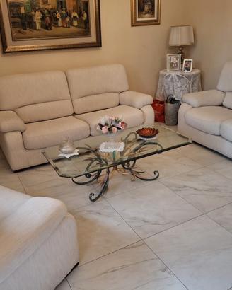 Set divano e poltrona