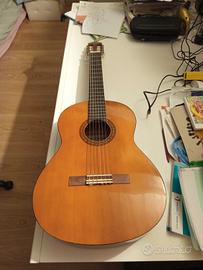 chitarra yamaha
