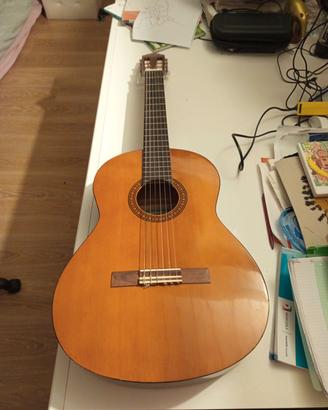 chitarra yamaha