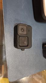 GoPro HERO10 Black con cover, lenti e scheda 256GB