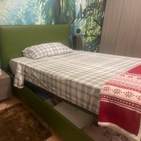 Letto una piazza e mezza in ecopelle
