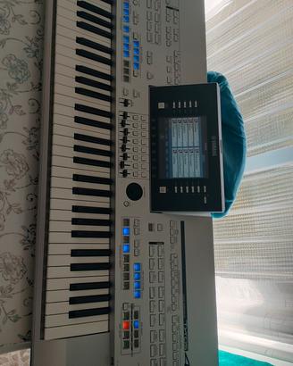 Tastiera Yamaha Tyros 4
