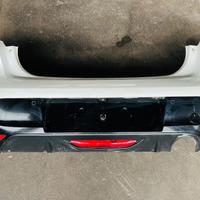 Paraurti posteriore Peugeot 208