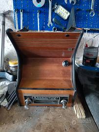Mobiletto autoradio stereo 8 alfa romeo o Fiat 