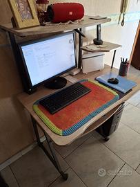 PC FISSO+TASTIERA+MOUSE+MONITOR+SCRIVANIA+DOLBY