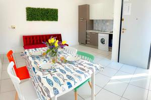 Ampio quadrilocale sul lungomare rif. 23