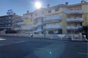 GRAZIOSO BILOCALE CON POSTO AUTO CITTA' GIARDINO