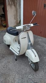 Piaggio Vespa 50 Special (V5B3) - 1982