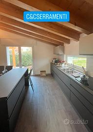 SERRAMENTI IN PVC, ALLUMINIO E LEGNO