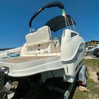 Sea Ray 255 Sundancer
