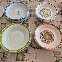 N.24 pz di Piatti fondi misti