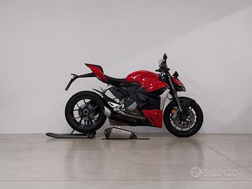 Ducati Streetfighter v2 955 + scarico Akrapovic!
