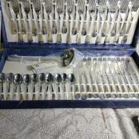 servizio posate EME 75 pz Acciaio e oro 24 kt