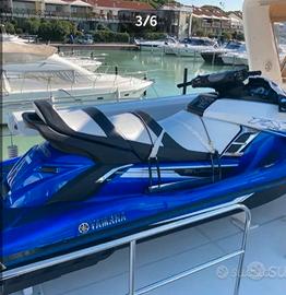 Moto d’acqua Yamaha FX Cruiser SHO