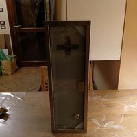 Armadietto acciaio per medicinali