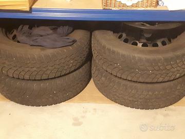 Gomme invernali 165/70 R14 per fiat punto