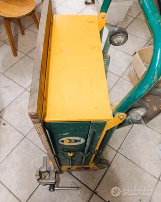 Banco da lavoro portatile MACC BOXER con morsa
